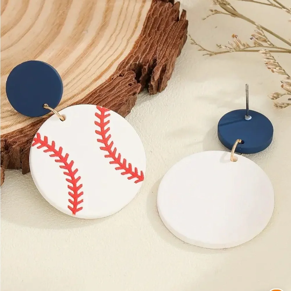 Baseball Earrings - Picture 2 of 3